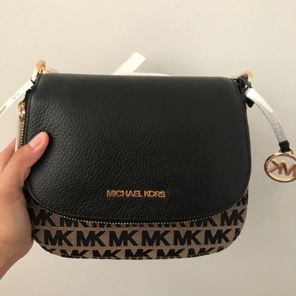 Michael Kors crossbody - Picture 4 of 7